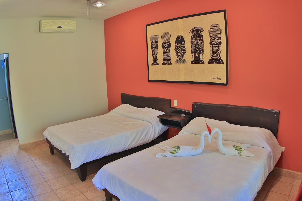 Pitaya Lodge Potrero  Bagian luar foto